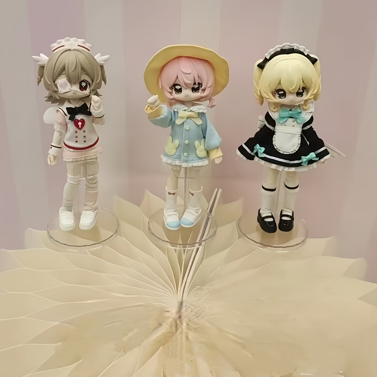 Cute Anime Girl Figure - Chibi Resin Statue Suitable for \u002F Desktop Decor, Soft Collectible Gift for Animation Lovers, Resin for Shelf Decoration, Chibi-Themed Room Ornament for Home or Office