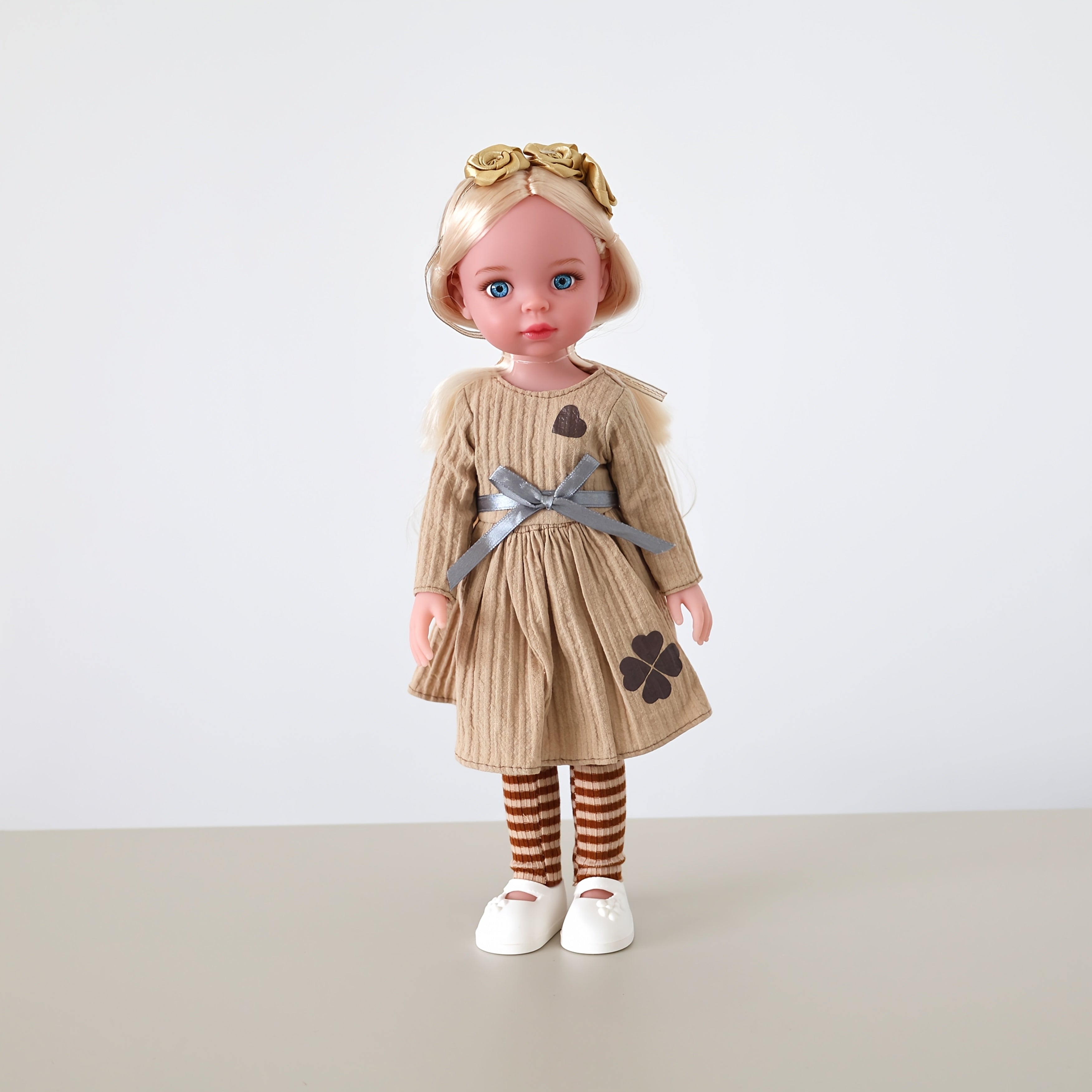 33 CM\u002F13 Inch Girl Doll with Adorable Makeup, Complete Vinyl Body, Soft And Smooth Skin, Dressed in Fashionable Attire - Perfect Gift for Friends This Christmas